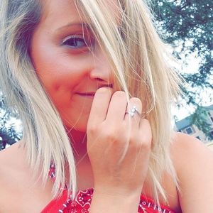 Meet your Posher, Cedar